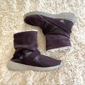 Nike Golanka Boots NWOT
